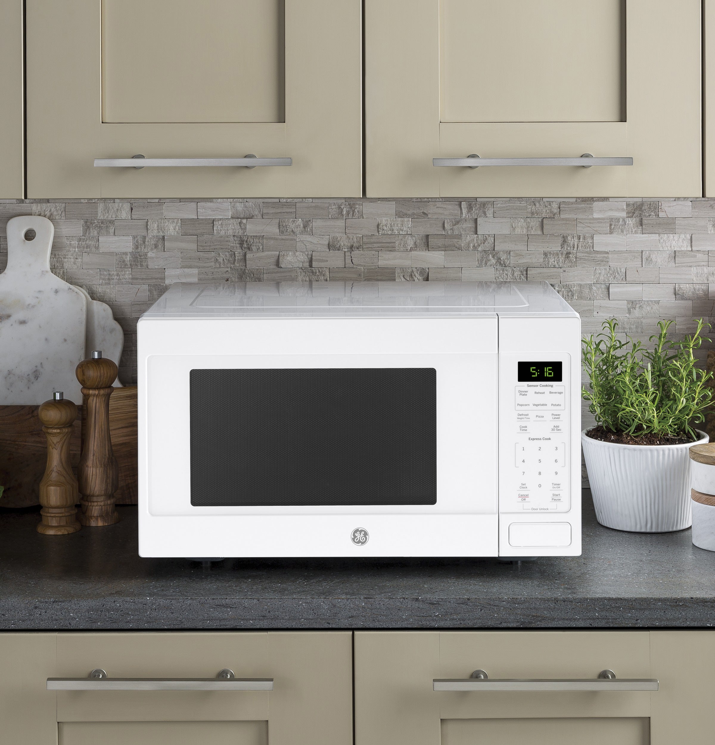 GE 1.6 Cu. Ft. Countertop Microwave Oven | GCST16S1WWW