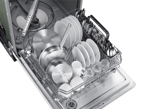 Samsung Dishwasher with Integrated Digital Touch Controls | DW80R2031UW
