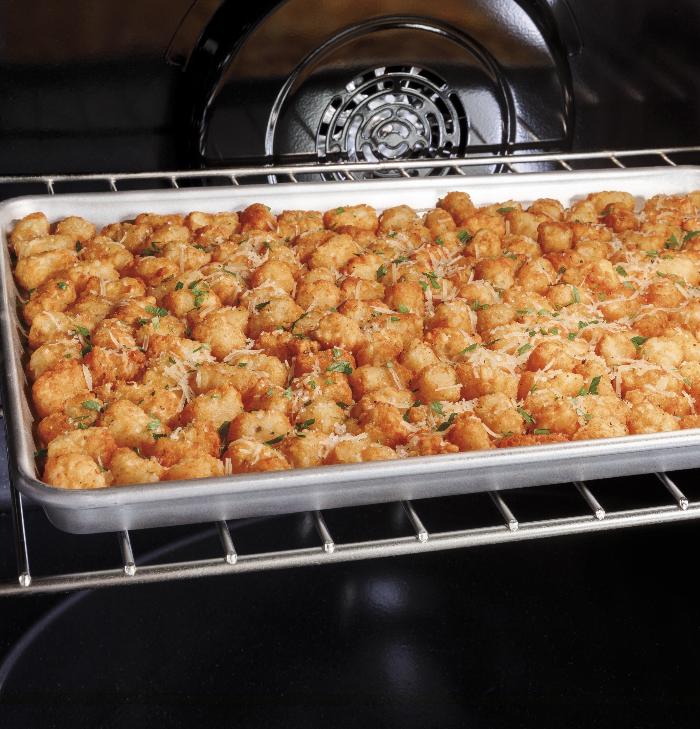 GE Profile Smart Free-Standing Electric Convection Range with No Preheat Air Fry | PB900YVFS